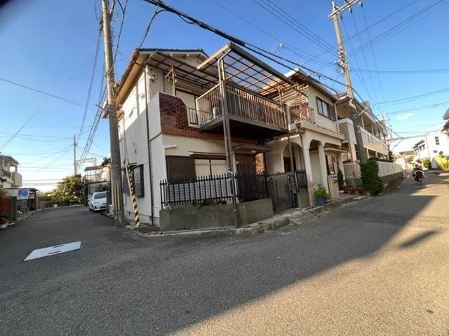 岸和田市吉井町2丁